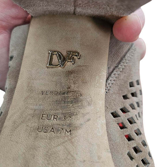 DVF "Taviano" Laser Cut Mule Taupe Sz 7M - Picture 6 of 7